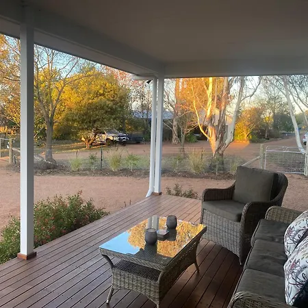Grevillea Cottage-3
